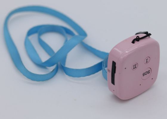 Прибор в реальном времени отслежывателя Гпс Гпрс розового более небольшого размера для любимца детей человека